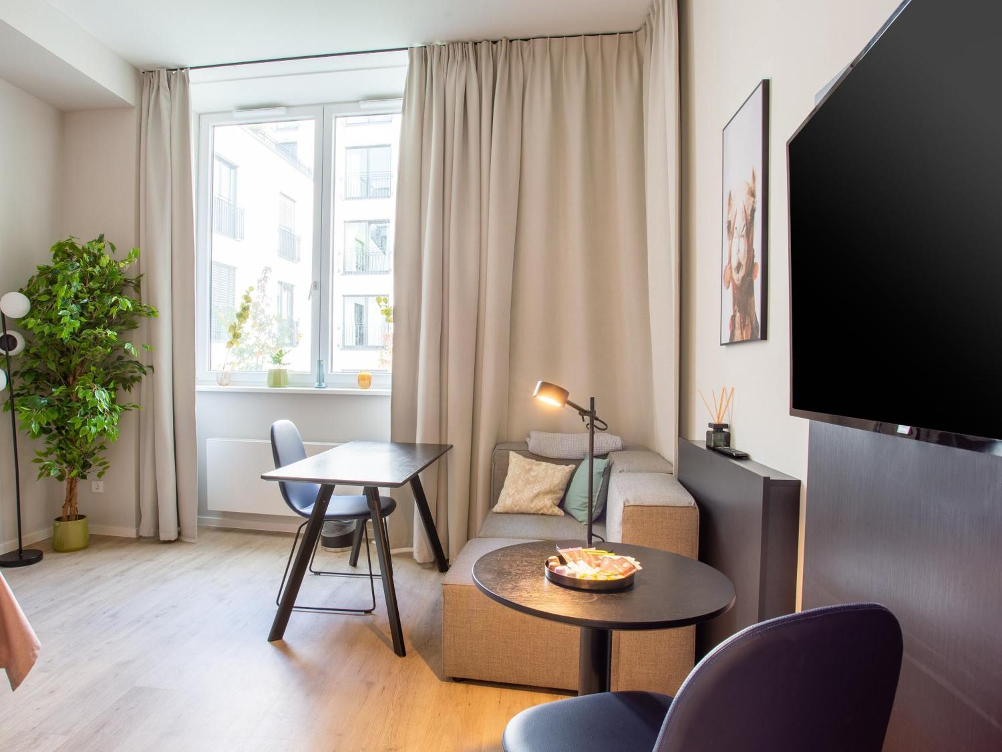 Limehome Duesseldorf Stresemannstrasse - Digital Access Ruang foto